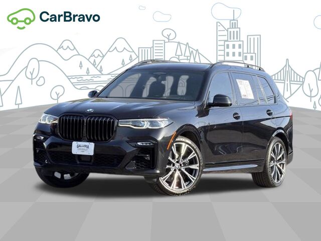 2022 BMW X7 M50i