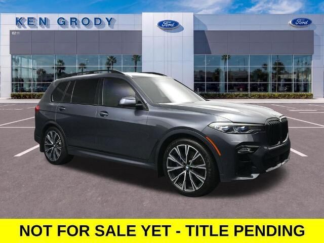 2020 BMW X7 M50i