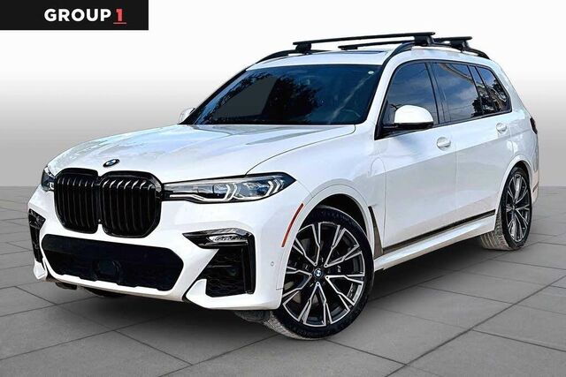 2021 BMW X7 M50i