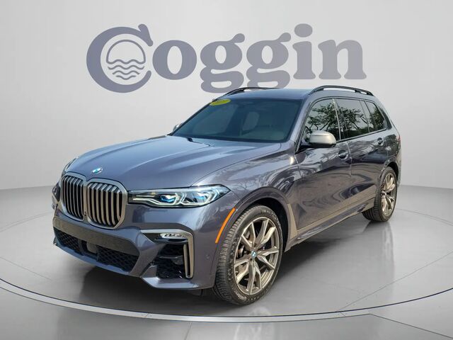 2021 BMW X7 M50i