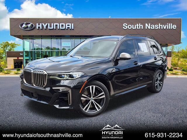 2021 BMW X7 M50i