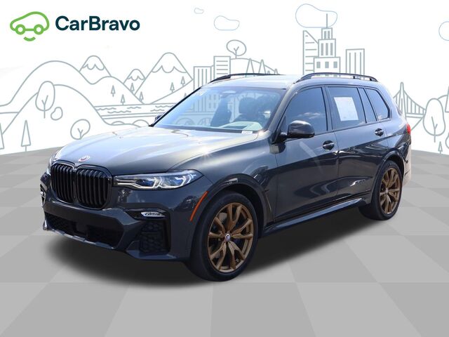 2022 BMW X7 M50i