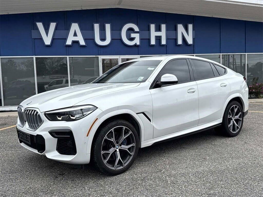 2022 BMW X6 xDrive40i