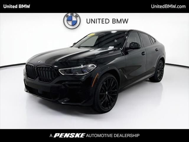 2022 BMW X6 M50i