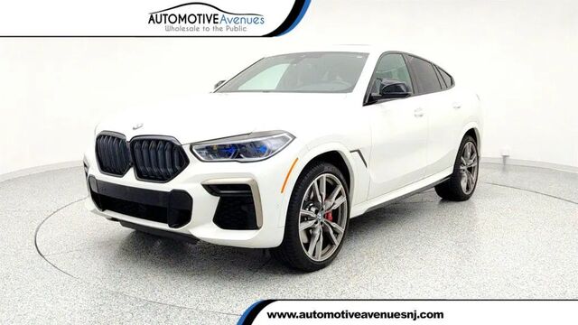 2022 BMW X6 M50i