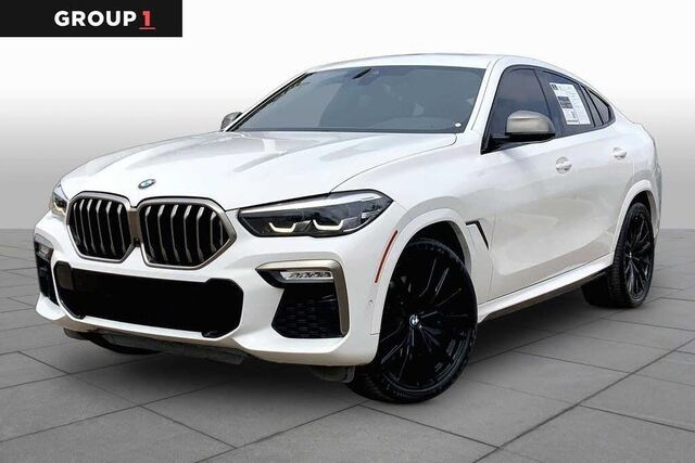 2021 BMW X6 M50i