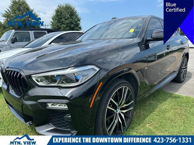 2021 BMW X6 M50i