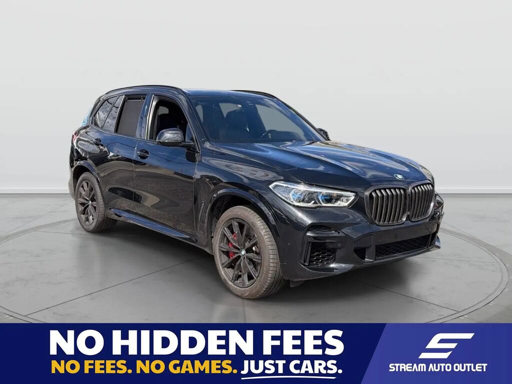 2022 BMW X5 M50i — photo 1 of 13