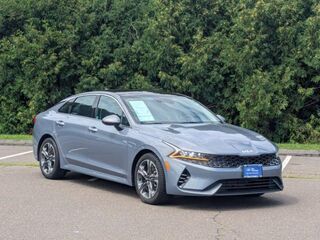 2022 Kia K5 EX