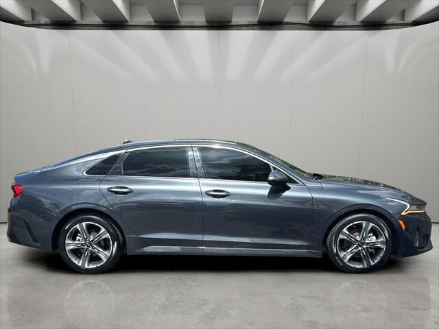 2023 Kia K5 EX