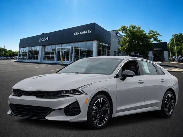 2024 Kia K5 GT-Line — photo 1 of 13