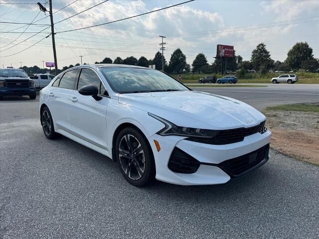 2022 Kia K5 GT-Line