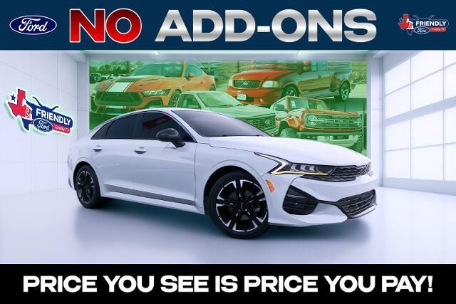2023 Kia K5 GT-Line