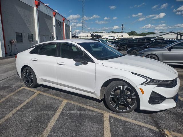 2023 Kia K5 GT-Line