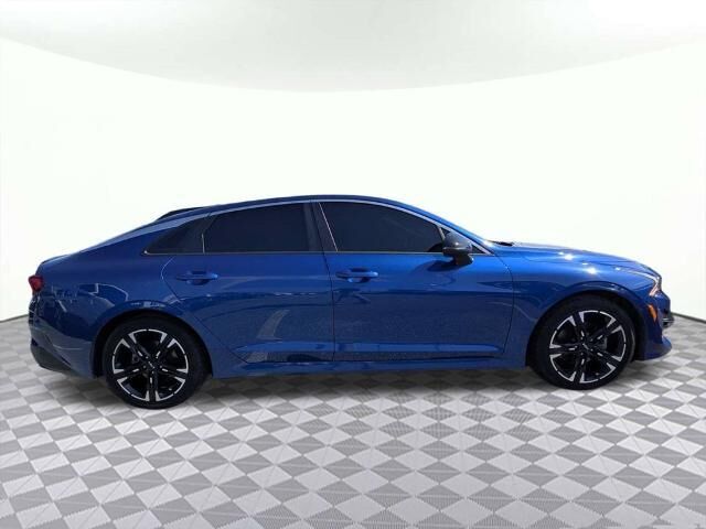 2023 Kia K5 GT-Line — photo 1 of 13