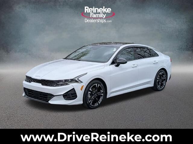 2023 Kia K5 GT-Line