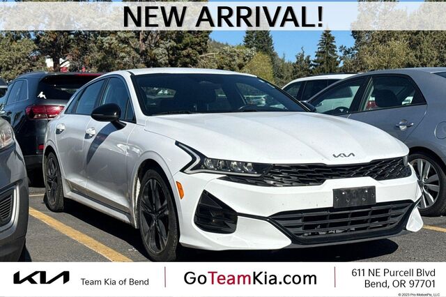 2022 Kia K5 GT-Line