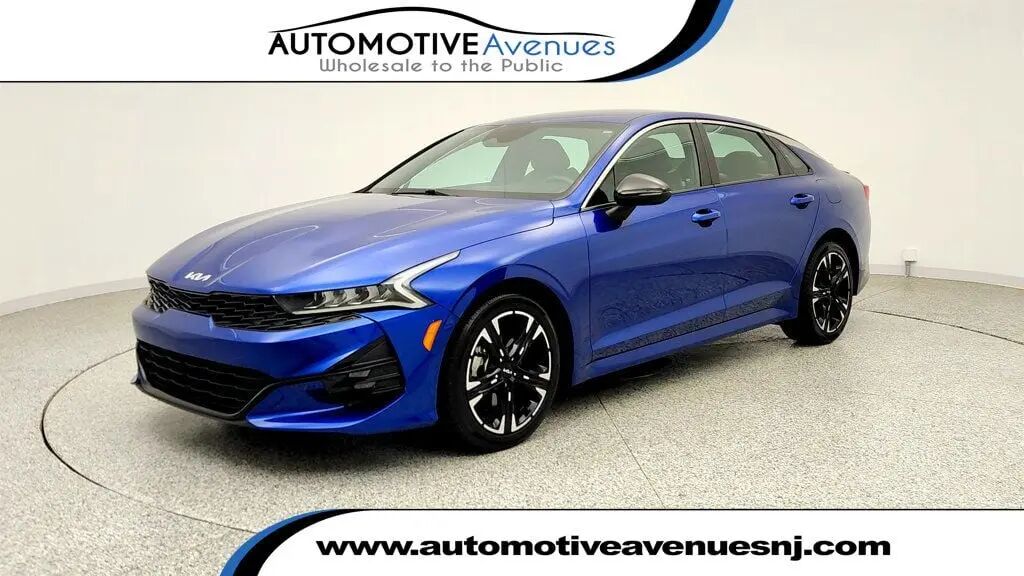 2024 Kia K5 GT-Line — photo 1 of 13