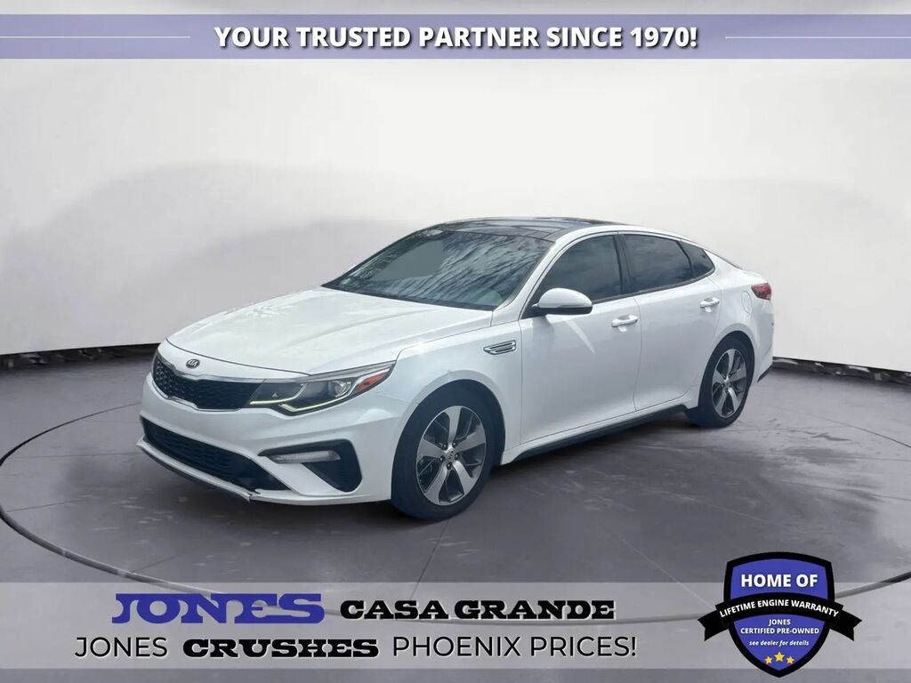 2019 Kia Optima S — photo 1 of 12