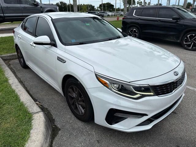 2020 Kia Optima LX