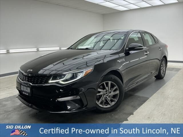 2020 Kia Optima LX — photo 1 of 12