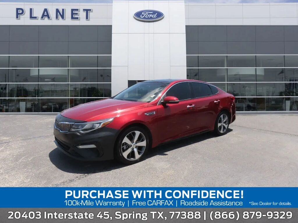 2019 Kia Optima S — photo 1 of 11