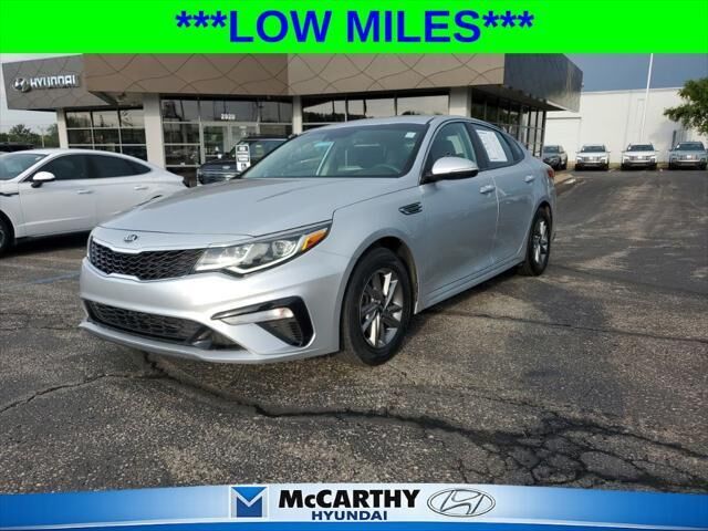 2019 Kia Optima LX