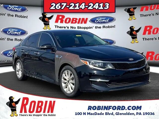 2018 Kia Optima S — photo 1 of 13