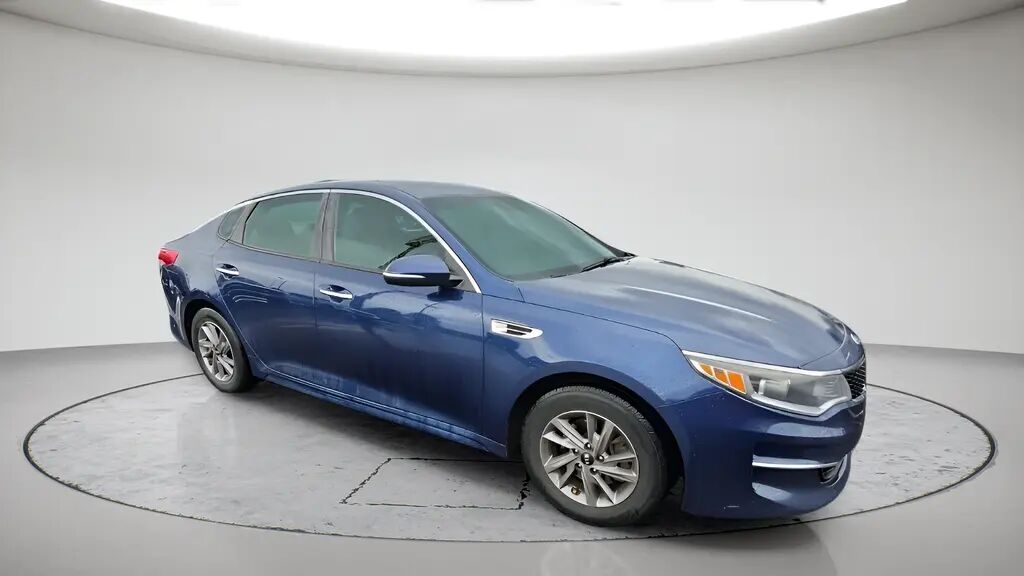 2016 Kia Optima LX — photo 1 of 12