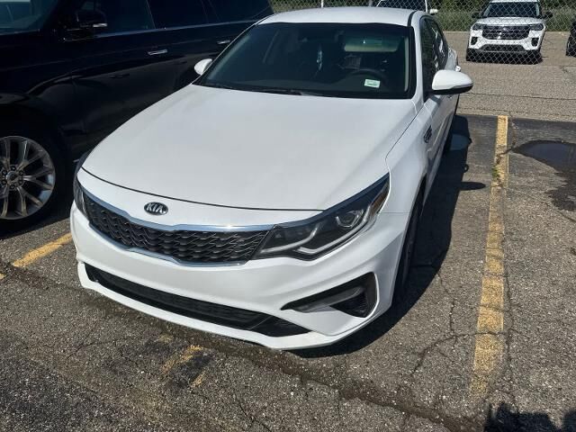 2020 Kia Optima LX