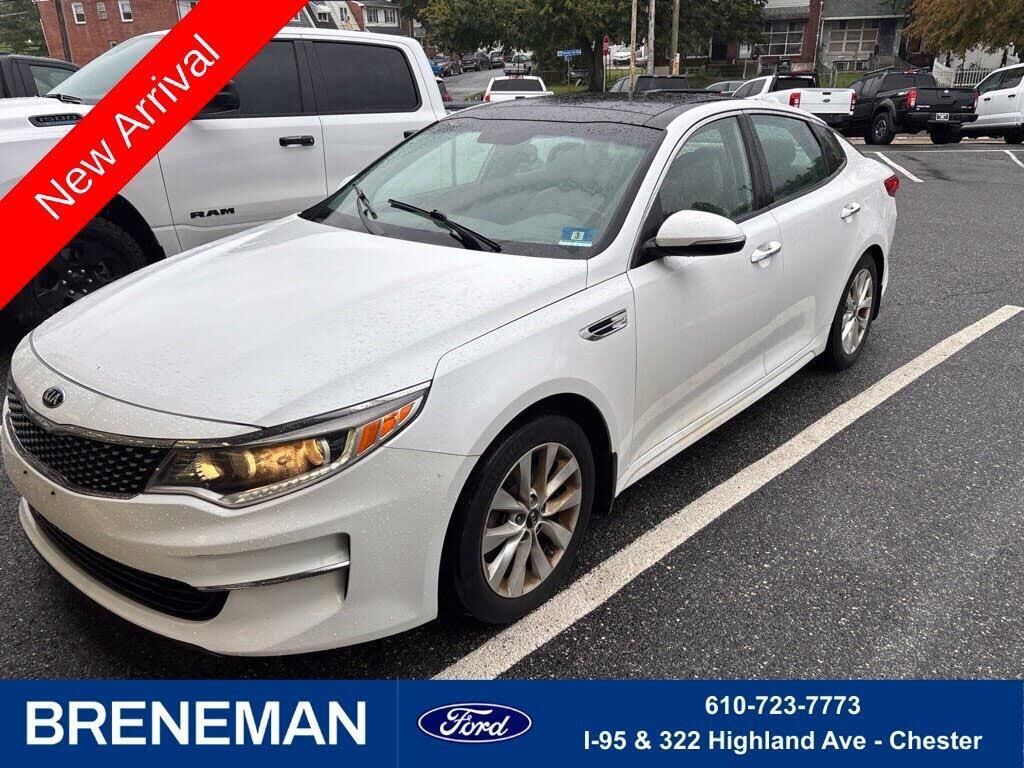 2016 Kia Optima EX — photo 1 of 1