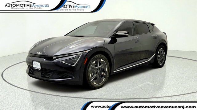 2025 Kia EV6 Light Long Range
