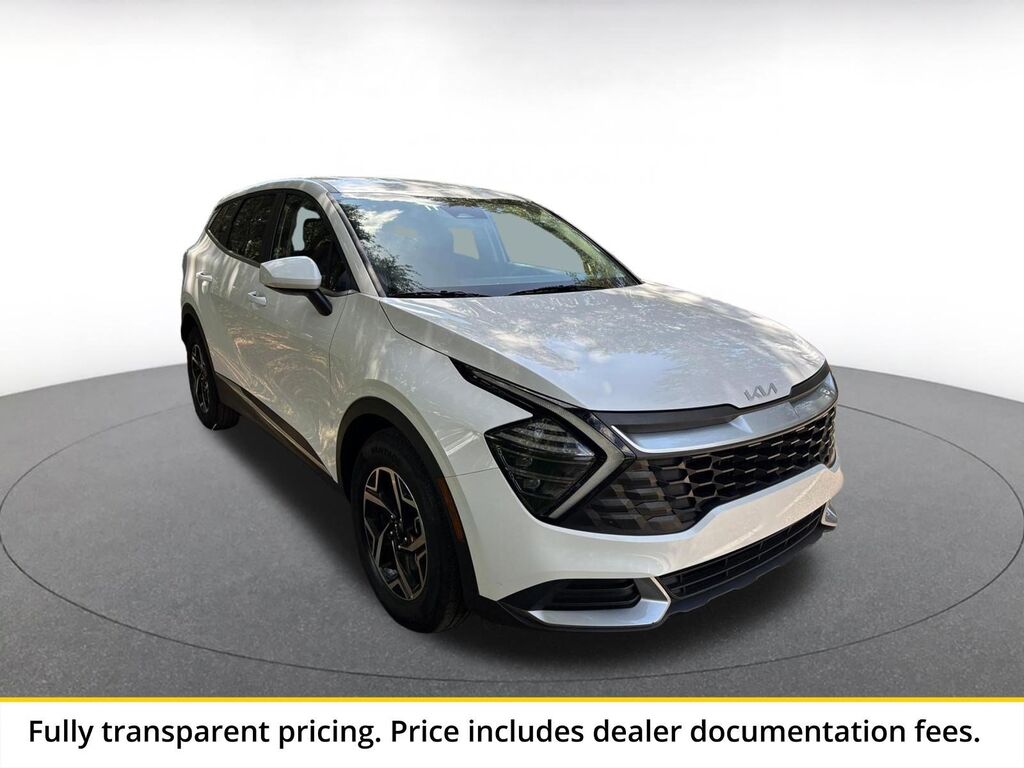 2025 Kia Sportage LX — photo 1 of 1