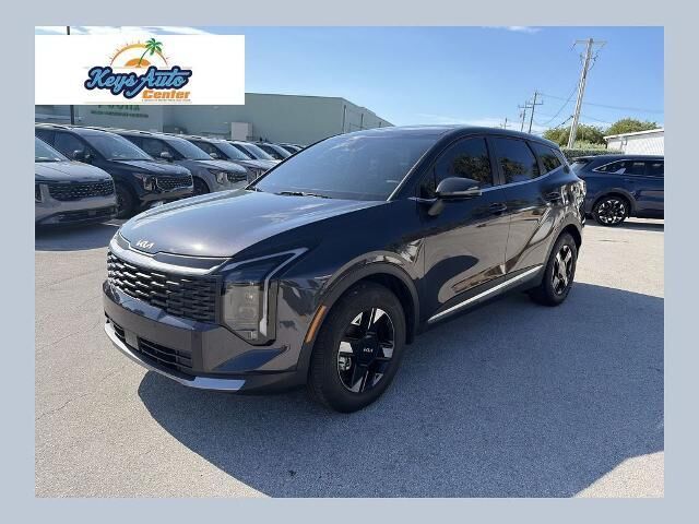 2026 Kia Sportage LX — photo 1 of 3