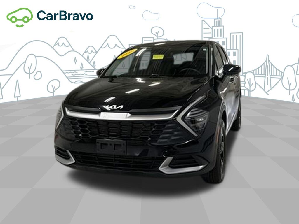 2025 Kia Sportage LX — photo 1 of 6