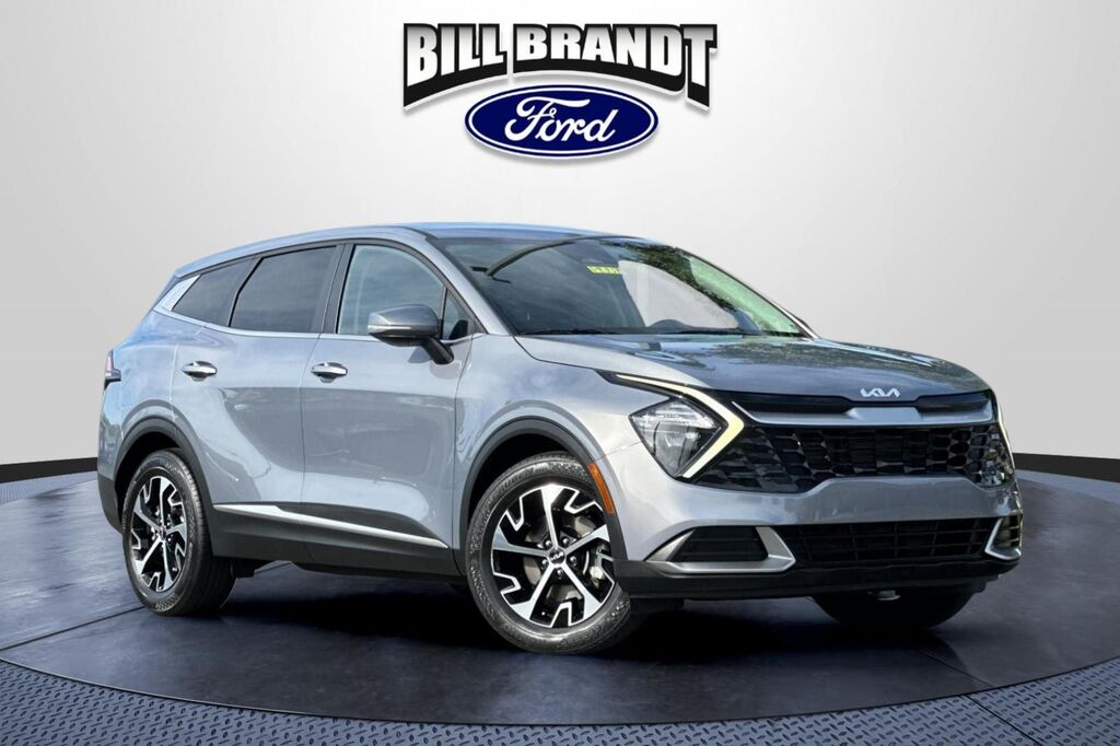 2023 Kia Sportage EX — photo 1 of 13