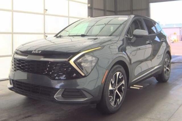 2023 Kia Sportage EX — photo 1 of 13