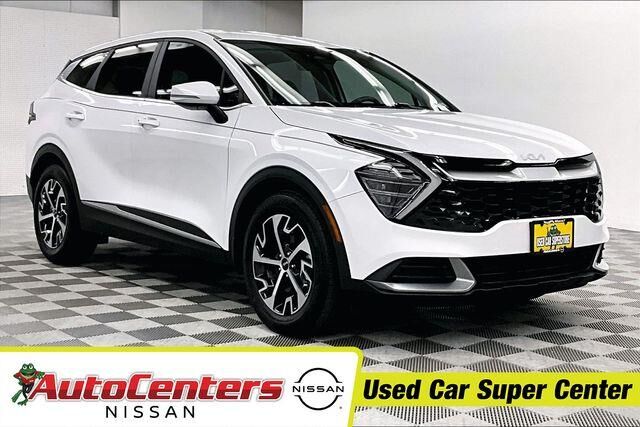 2024 Kia Sportage EX — photo 1 of 13