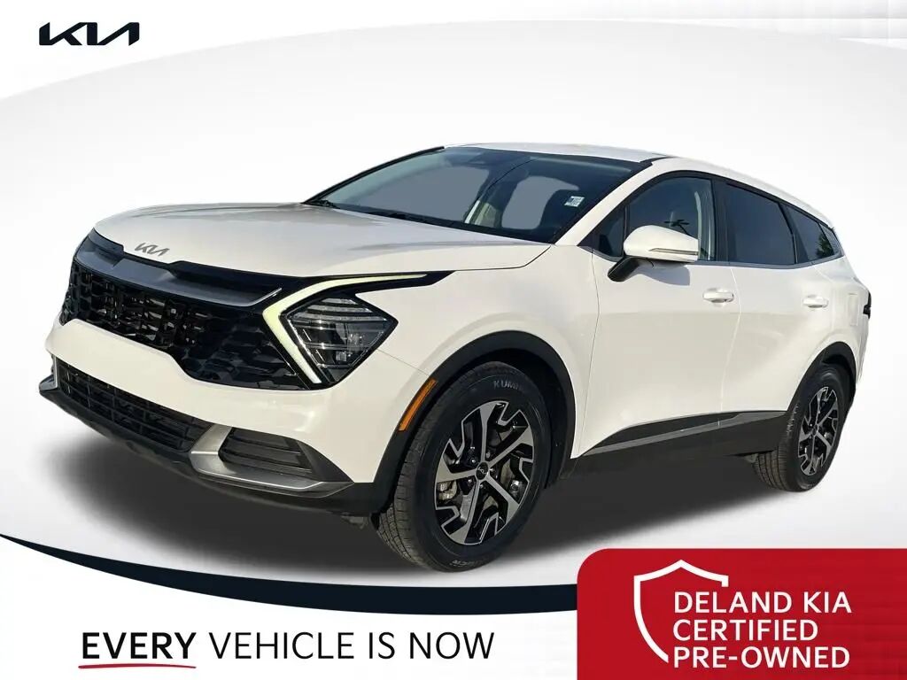 2024 Kia Sportage EX — photo 1 of 13