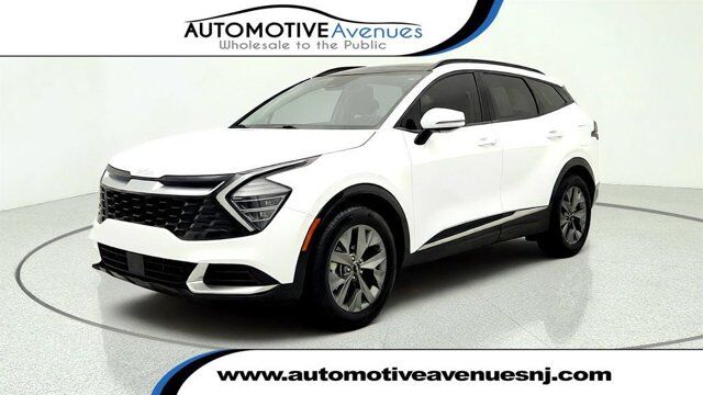 2024 Kia Sportage SX — photo 1 of 13