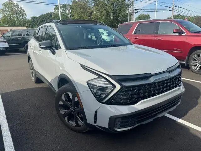 2024 Kia Sportage X-Line — photo 1 of 3