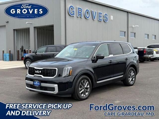 2023 Kia Telluride LX