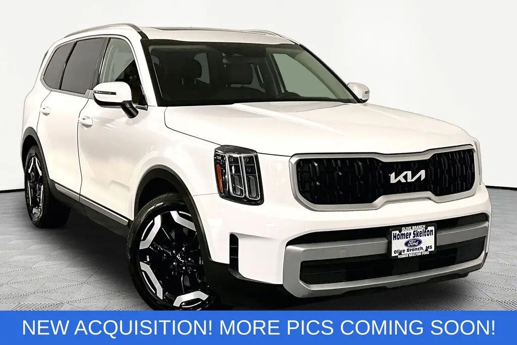 2023 Kia Telluride EX — photo 1 of 13