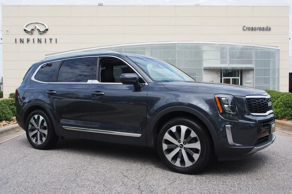 2022 Kia Telluride EX — photo 1 of 13