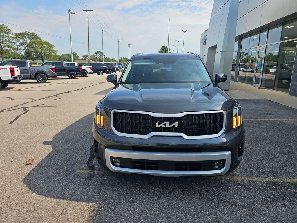 2024 Kia Telluride EX — photo 1 of 1