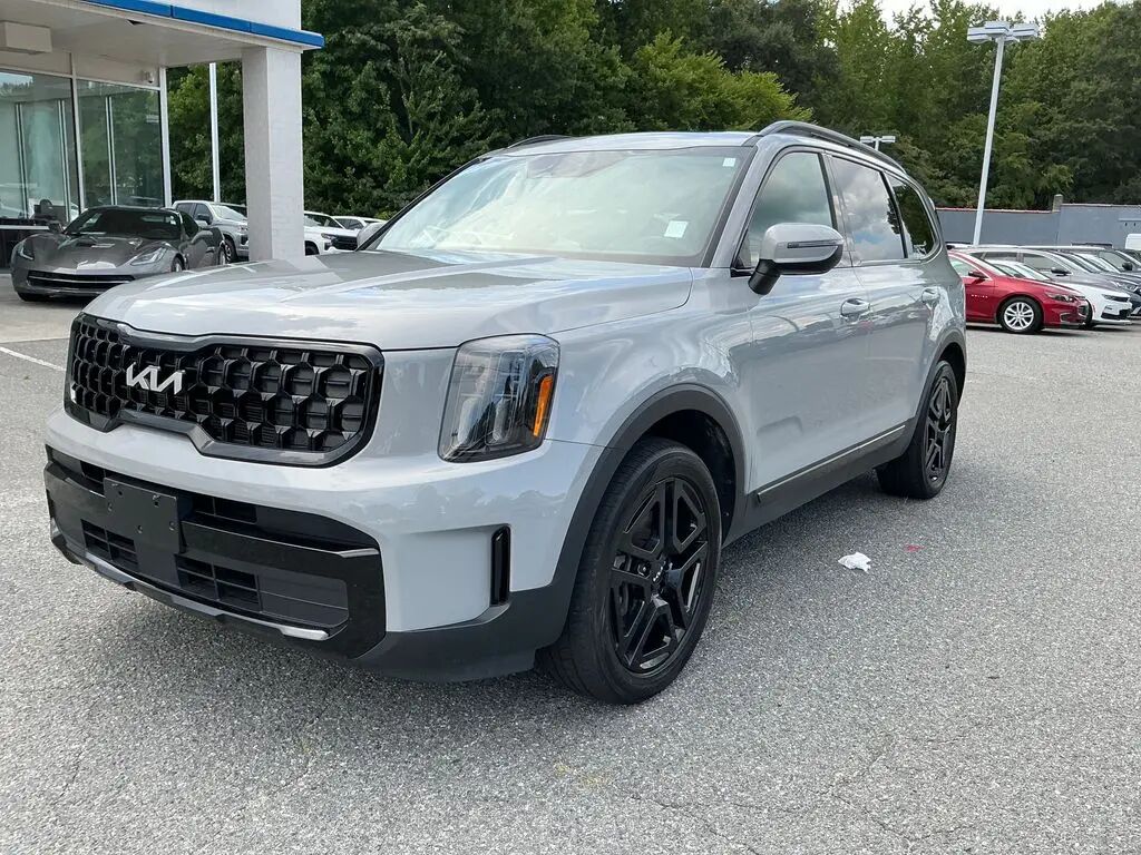 2024 Kia Telluride EX X-Line — photo 1 of 13