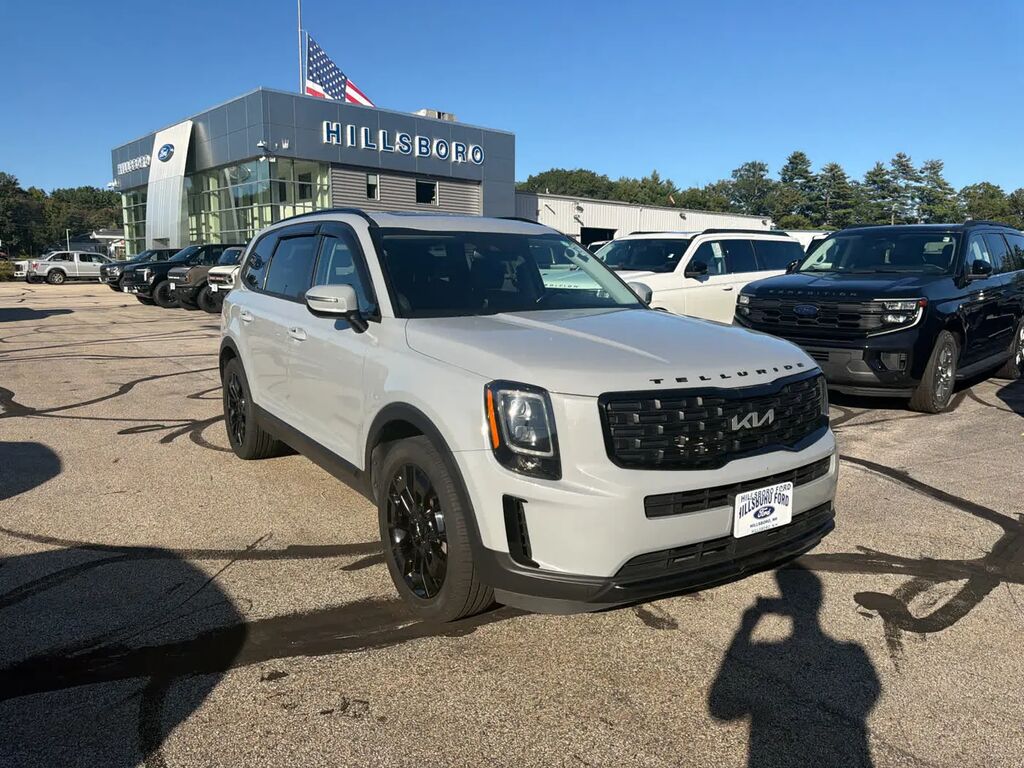 2022 Kia Telluride EX — photo 1 of 13
