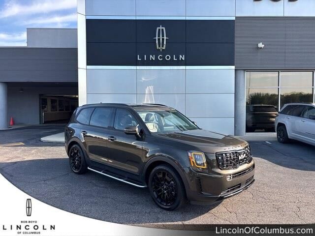 2022 Kia Telluride EX — photo 1 of 13