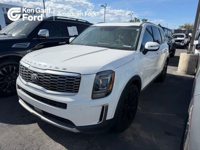 2020 Kia Telluride EX — photo 1 of 9