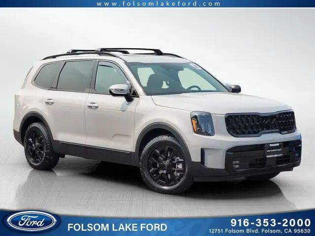 2025 Kia Telluride SX-Prestige X-Pro — photo 1 of 4